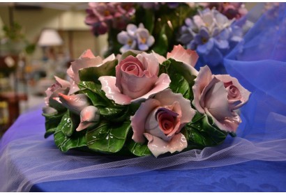 Oval Table Composition Pink Roses