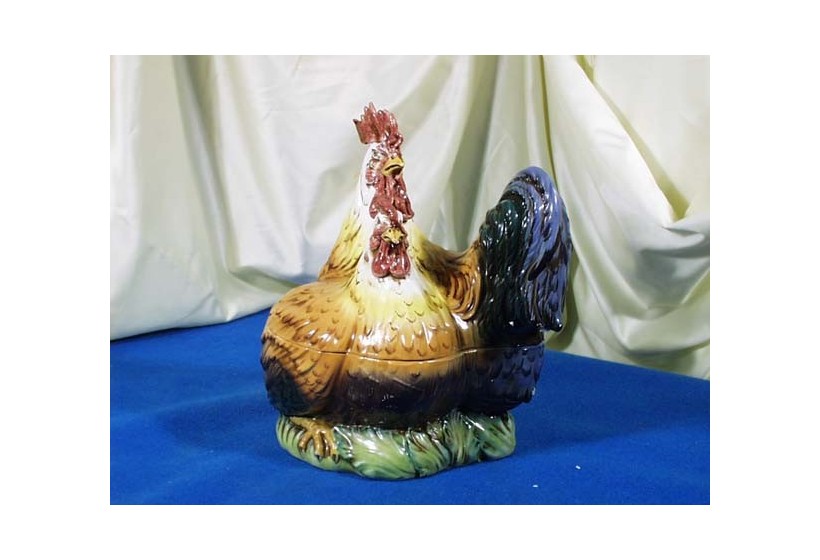 Tureen Rooster and Hen