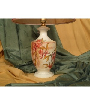 Lampada Anfora con Piede Tagliato Fiori Rosso Geraneo