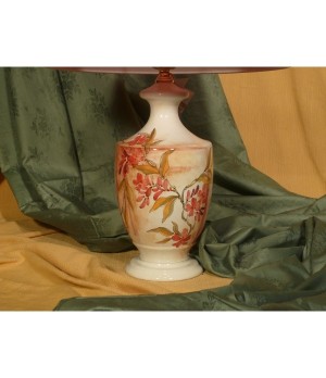 Lampada Anfora con Piede Tagliato Fiori Rosso Geraneo